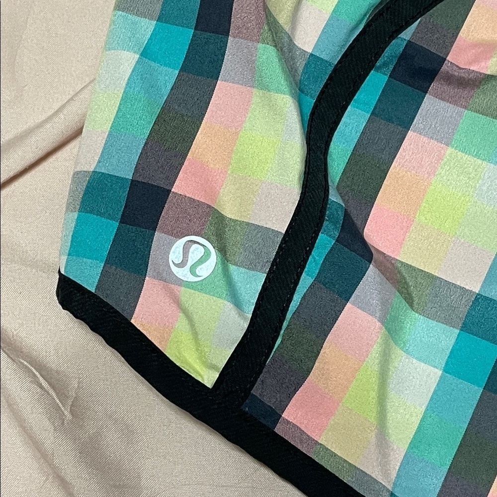 Lululemon Rare Plaid Tracker Speed Shorts II Like New Women’s Sz 6 Neon Rainbow - Picture 2 of 6